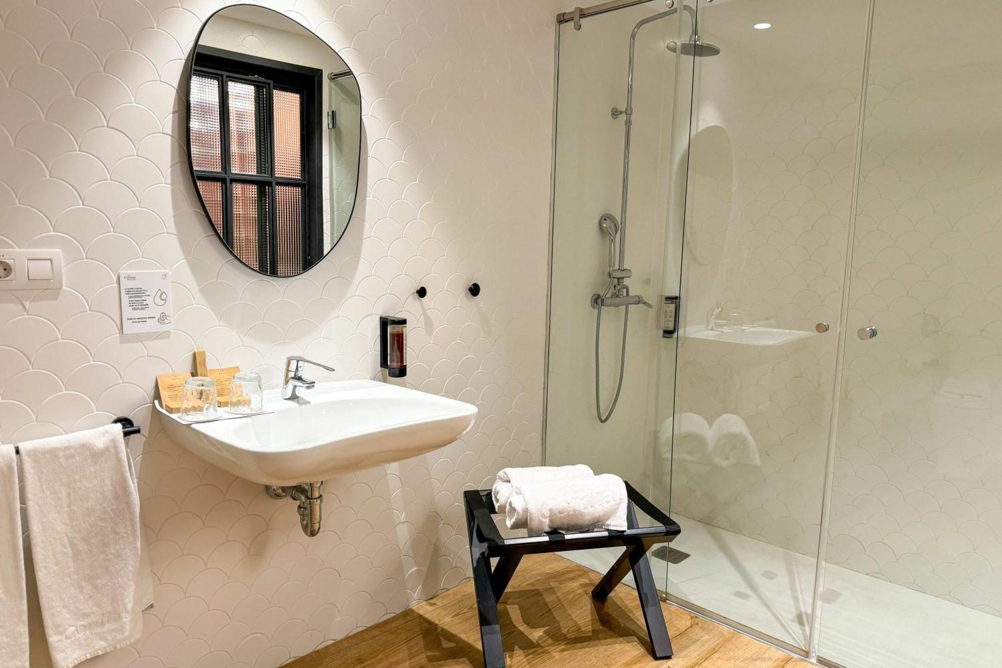 Boutique Hotel Cordial La Nina De Vegueta (Adults Only) Las Palmas Room photo